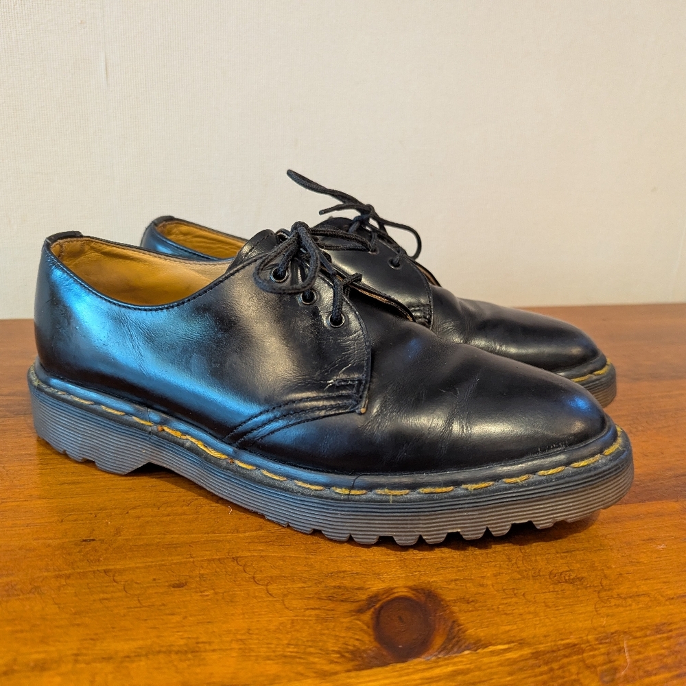 Vintage Dr. Martens England 3-Hole Oxfords - Black